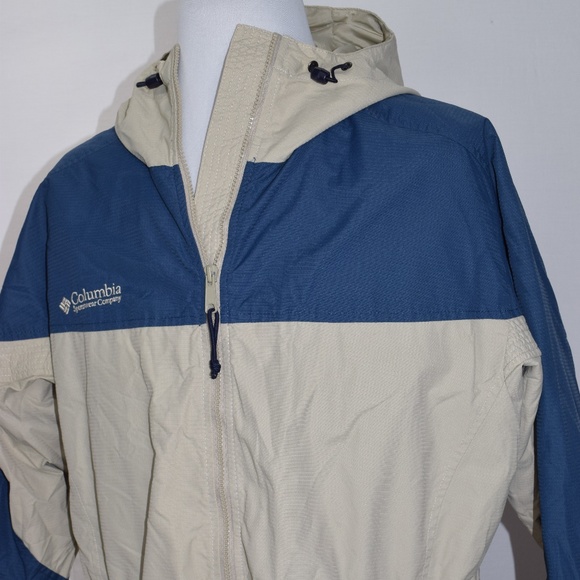 Great Condition Columbia Hooded Windbreaker jacket - Picture 2 of 8